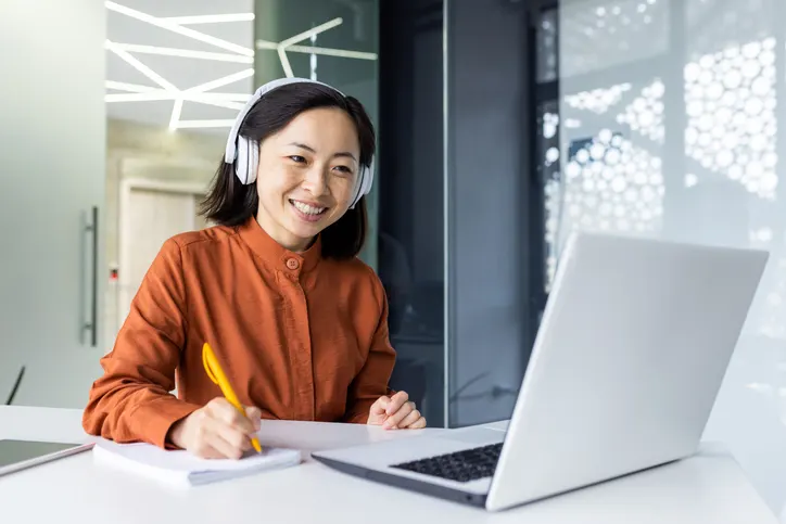 重要文件的翻譯課是一個講究精準度和合規性的技術活