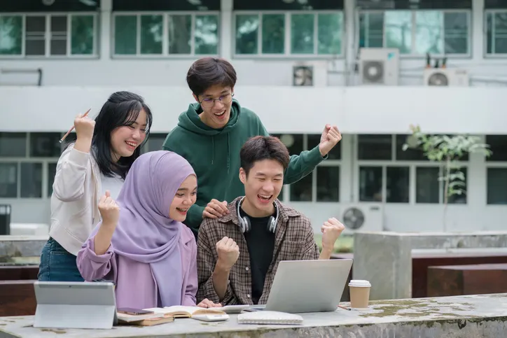 申请美国大学