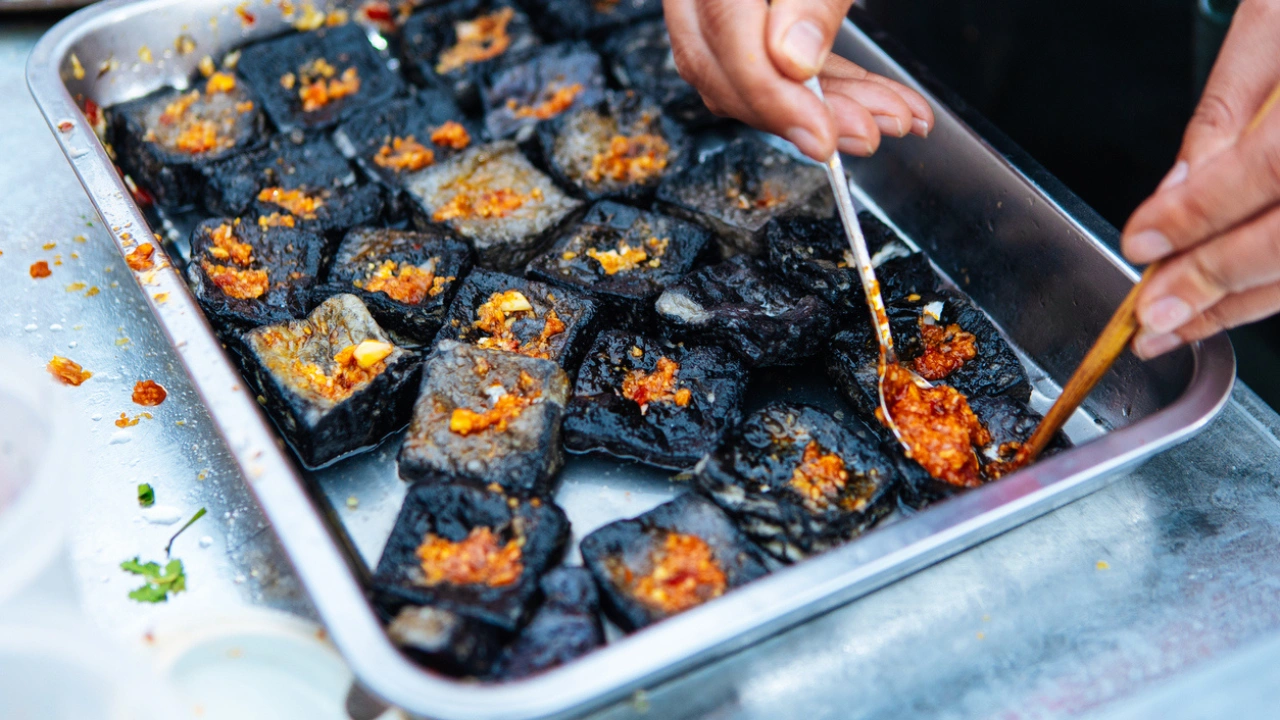 臭豆腐（Stinky Tofu）