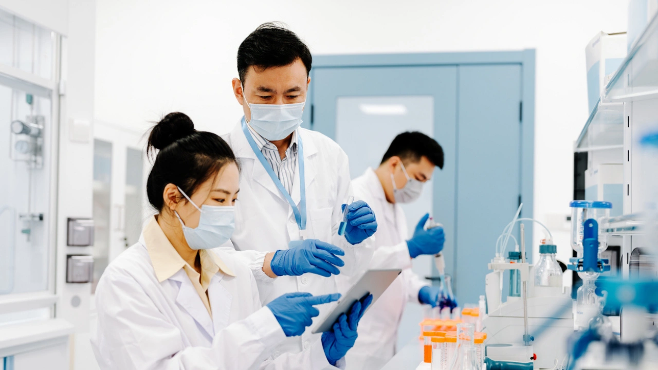 美国J-1签证的权益与限制有哪些？